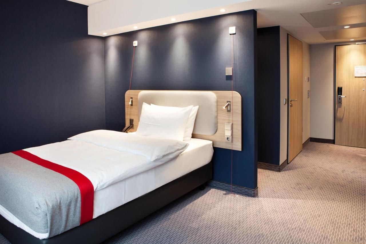 Express Oberhausen, An Ihg 3* Oberhausen (North Rhine-Westphalia)
