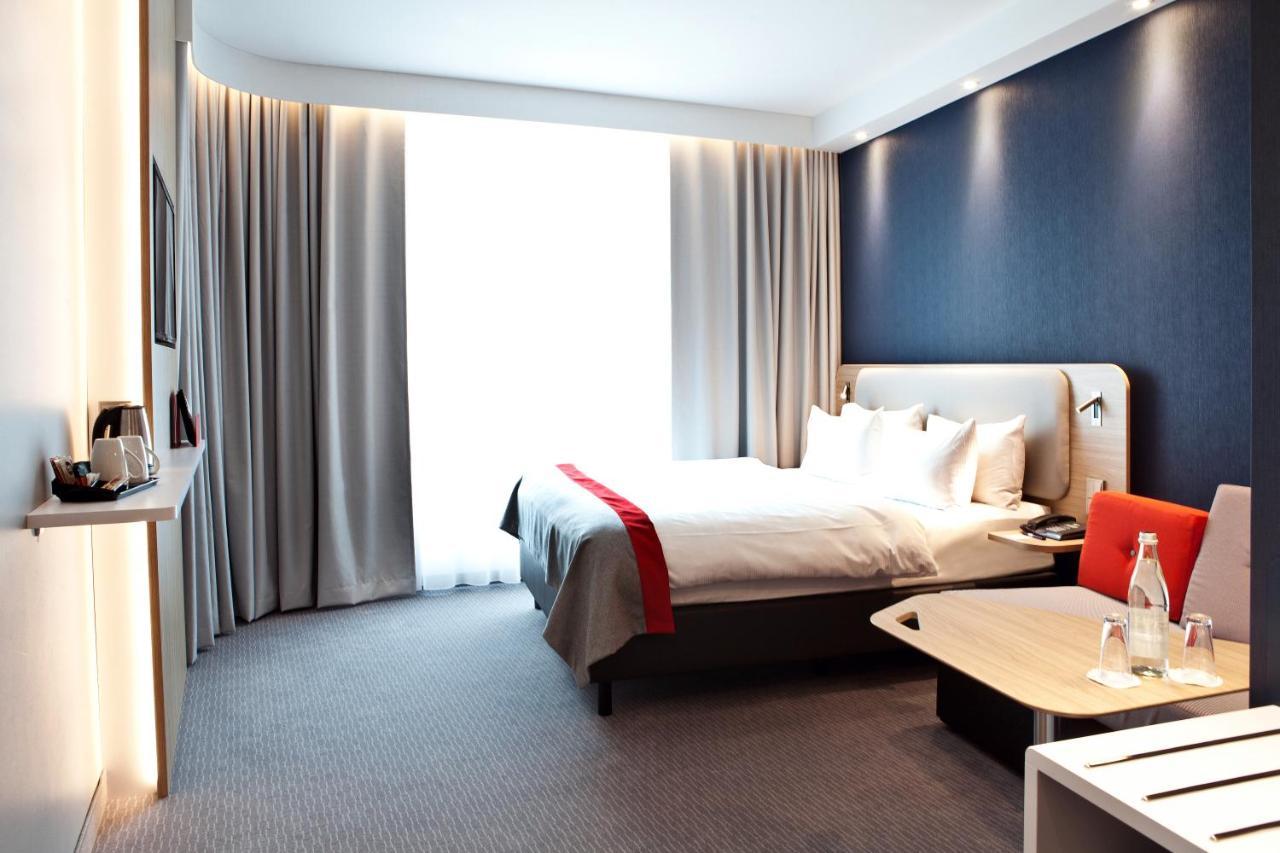 Express Oberhausen, An Ihg Hotel